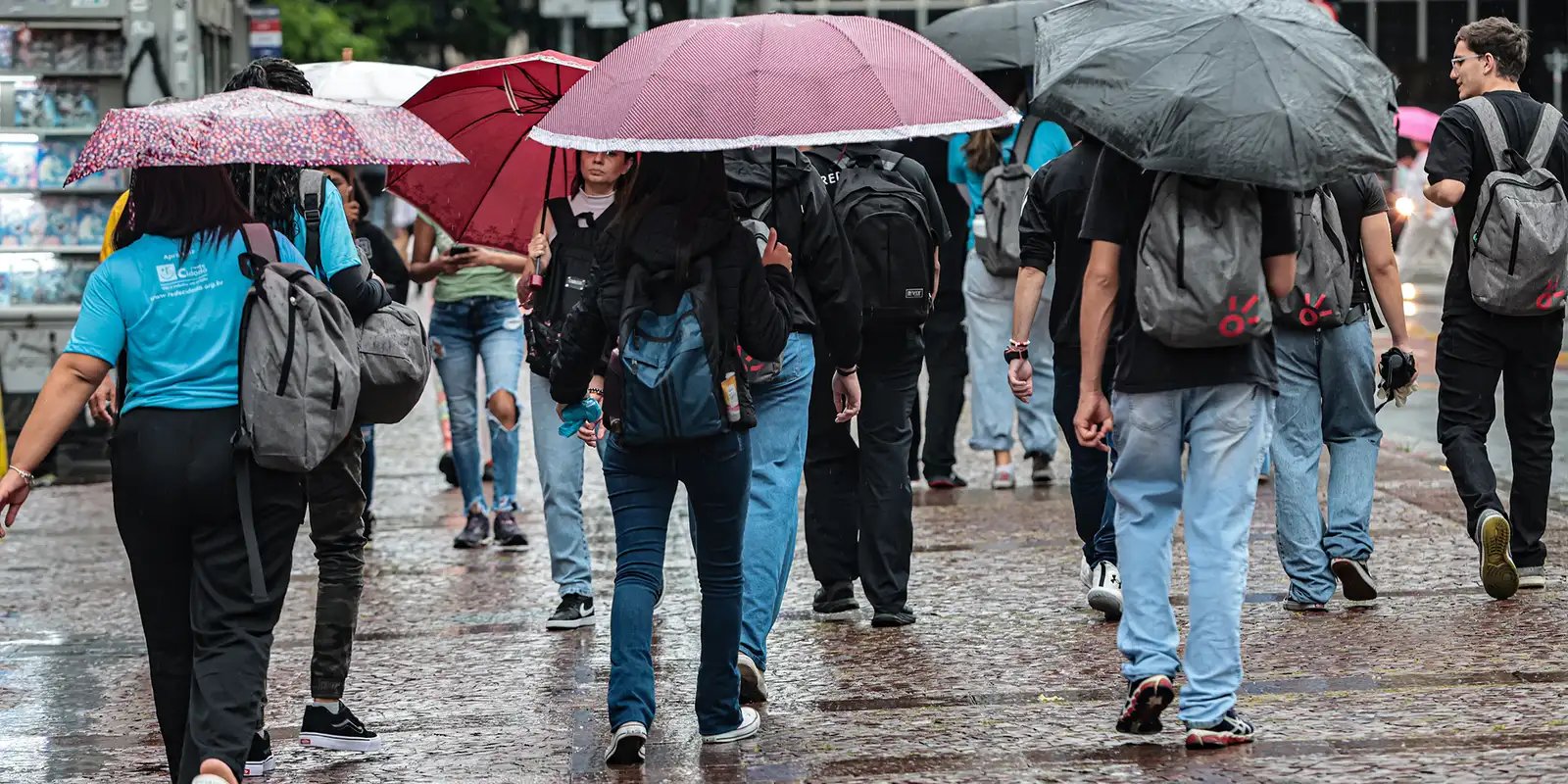 meteorologia-faz-alerta-de-grande-perigo-de-tempestade-em-tres-estados