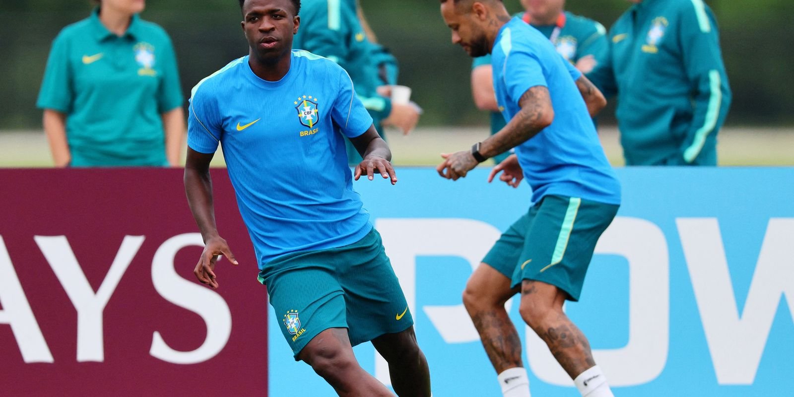 com-duvida-na-direita,-brasil-encerra-preparacao-para-encarar-escocia