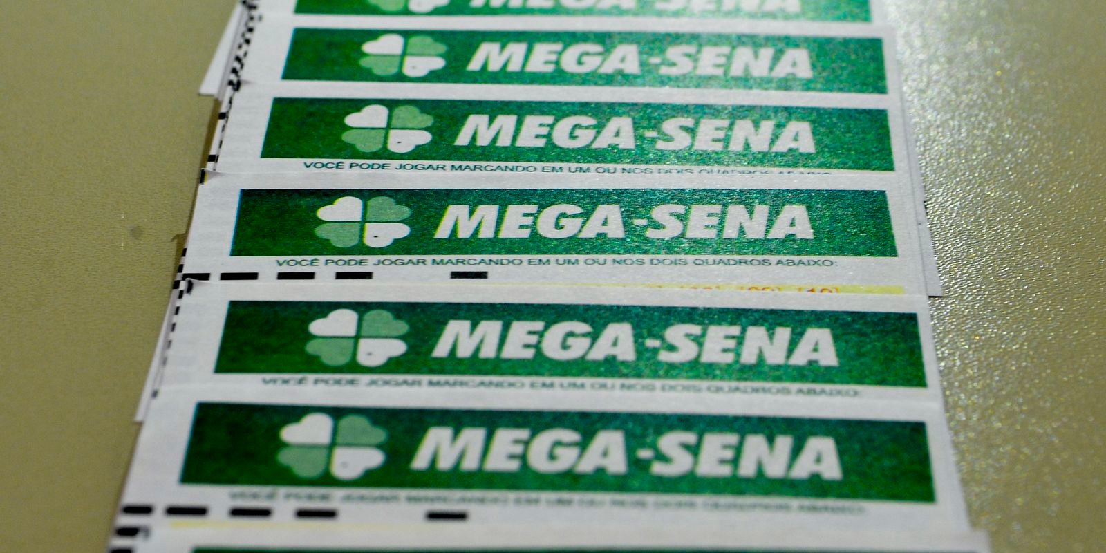veja-os-numeros-da-mega-sena-sorteados-neste-sabado-(4)