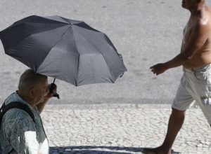 com-40°c,-rio-tem-450-atendimentos-de-saude-por-dia-por-causa-do-calor