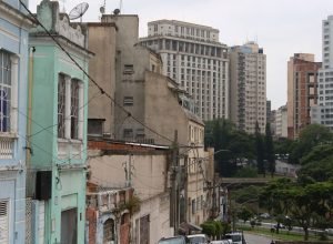 bem-viver-norteia-feira-do-livro-da-rocha,-no-bairro-do-bixiga-em-sp