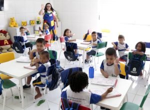 uma-em-cada-10-criancas-de-4-e-5-anos-nao-vai-a-escola-em-876-cidades