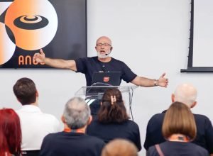 e-preciso-desaprender-para-conviver-com-a-ia,-explica-silvio-meira 
